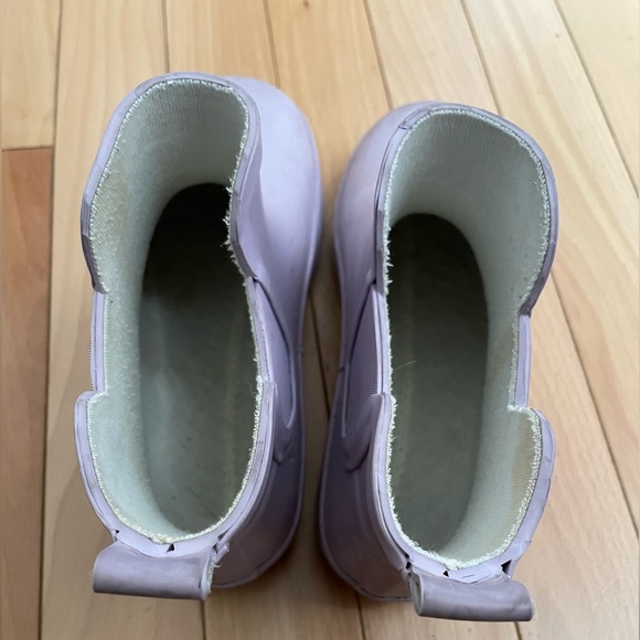 Cotton On kids rainboots gum boots lavender size 13/1 kids - Picture 3 of 6